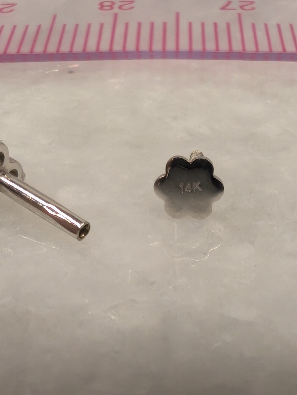 Maria Tash Inspired Trinity Threaded Stud - Picture 5 of 6